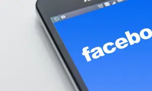 Jak zlikwidować Facebooka i uniknąć utraty cennych danych