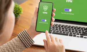 Jak włączyć VPN na iPhone i zabezpieczyć swoją prywatność?