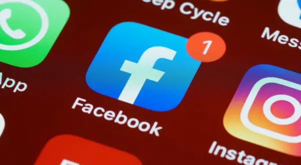 Jak odzyskać hasło na Facebook i uniknąć utraty dostępu do konta