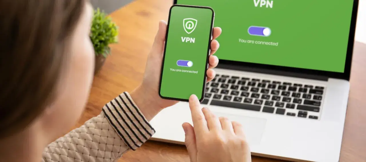 Jak włączyć VPN na iPhone i zabezpieczyć swoją prywatność?