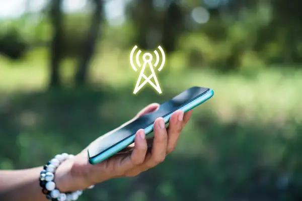 Jak zwiększyć zasięg w telefonie kod, który naprawdę działa na sygnał